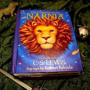 The Chronicles of Narnia Pop-Up Book
